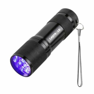 Lampe de poche UV LED noire avec dragonne