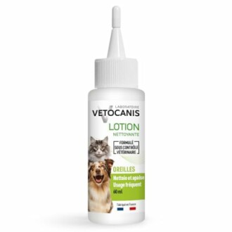 Lotion nettoyante pour oreilles d'animaux.